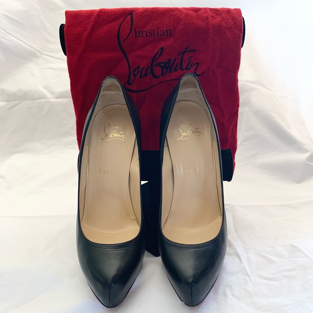 Classic black leather Christian Louboutin pumps